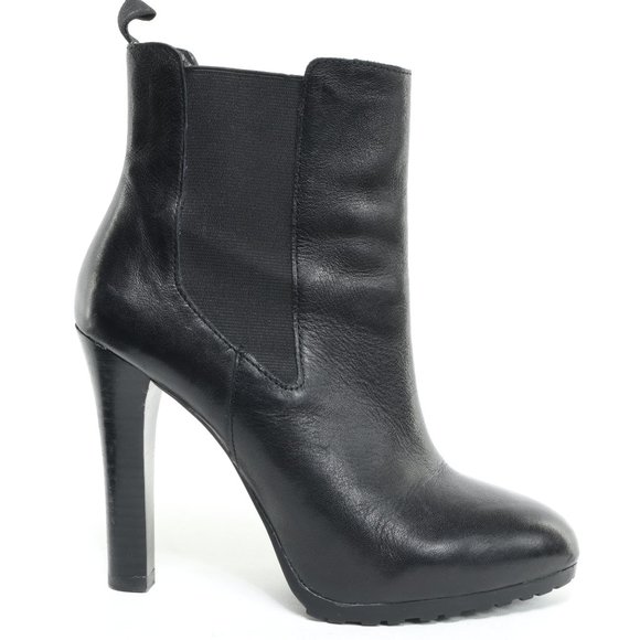 Lauren Ralph Lauren Black Ankle Boots - Picture 2 of 16